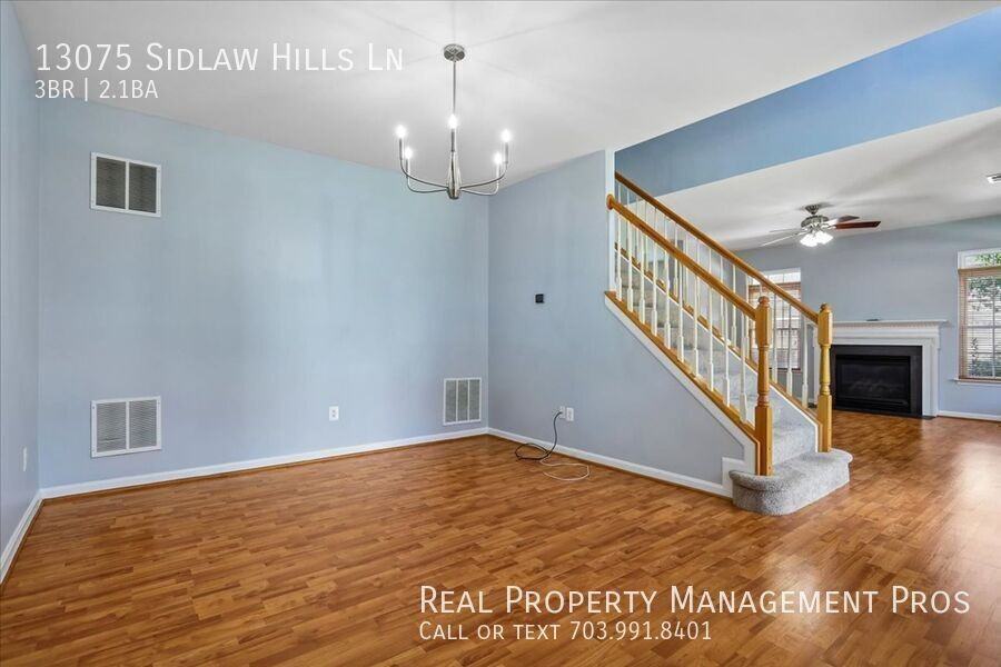 13075 Sidlaw Hills Ln - Photo 5 of 36