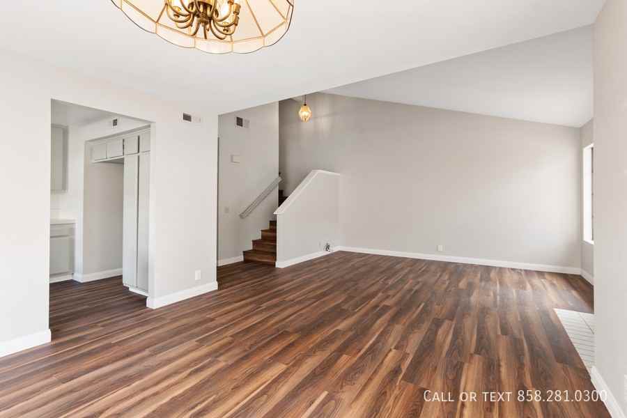 7634 Palmilla Dr #105 - Photo 7 of 35