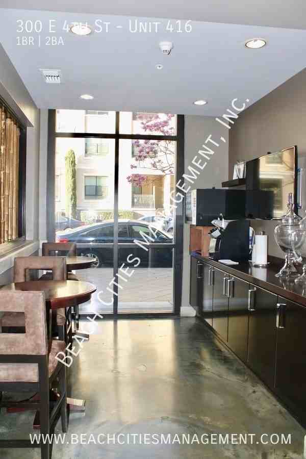 300 E 4th St #416 - Photo 7 of 35