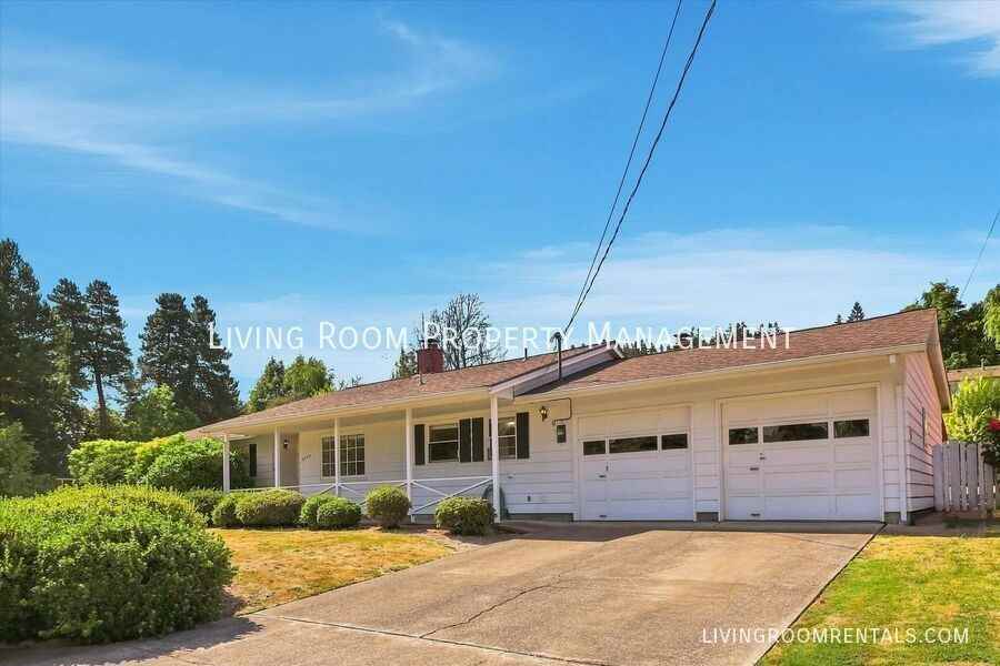 6550 Beam St - Photo 3 of 33