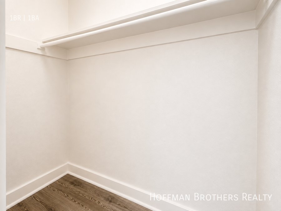 2743 San Marino St #305 - Photo 7 of 10