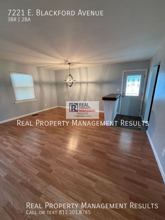 7221 E Blackford Ave - Photo 2 of 17