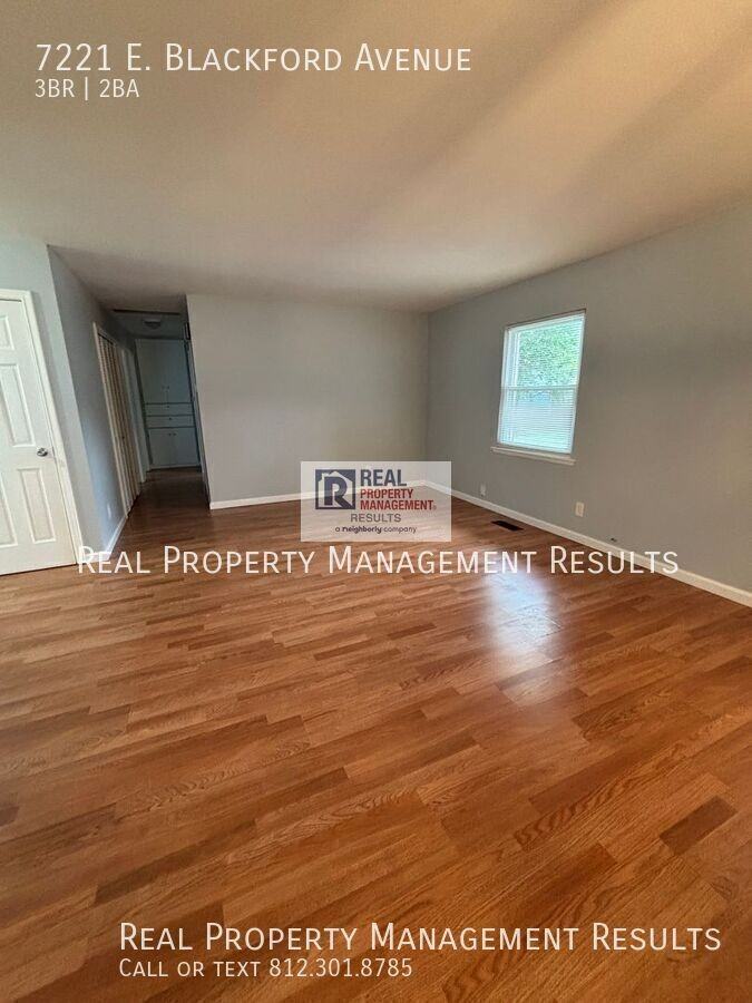 7221 E Blackford Ave - Photo 3 of 17