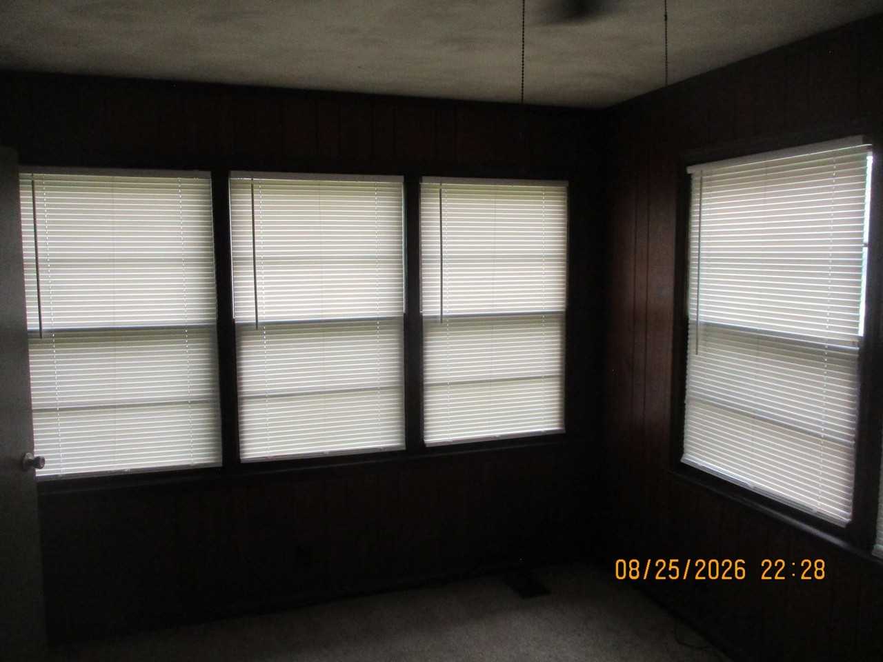 1704A W Whitney Ave - Photo 2 of 7