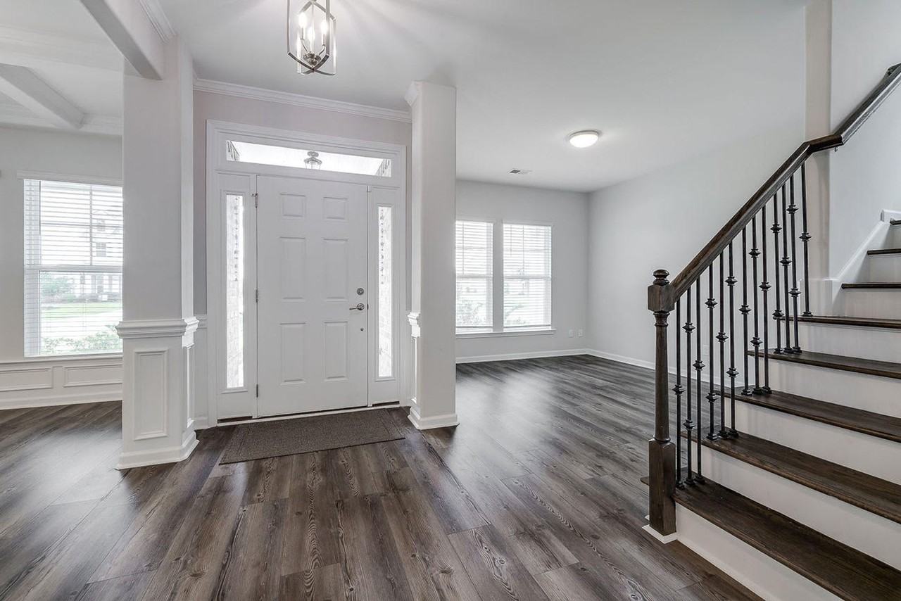 42 Brookhaven Dr - Photo 6 of 45