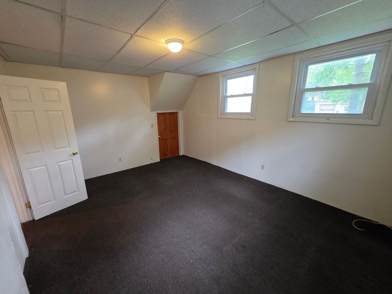 15 Lorenzo St - Photo 4 of 11