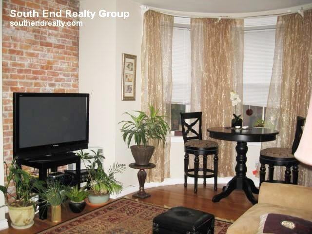 90 Saint Botolph Street #7Z