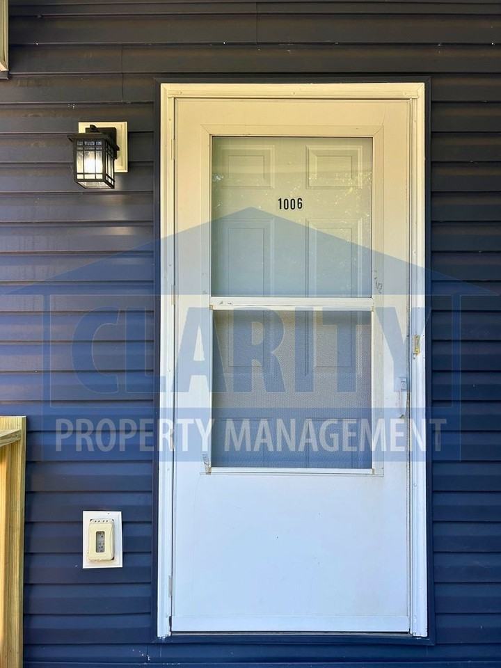 1006 Whisperwood Trl Ne - Photo 3 of 17