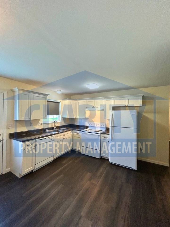 1006 Whisperwood Trl Ne - Photo 7 of 17