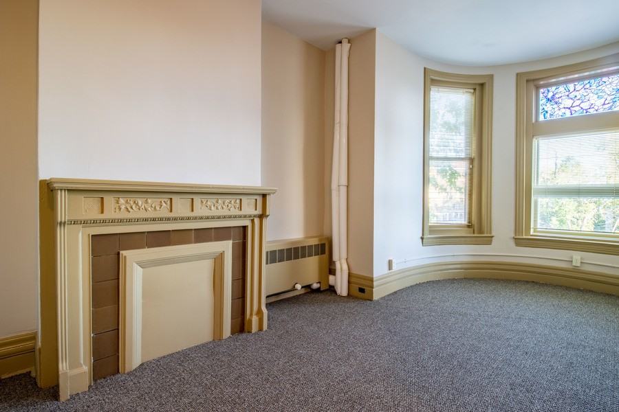307 E 3rd St #72 - Photo 4 of 11