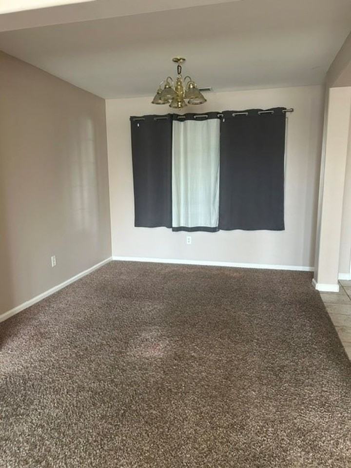 6313 Arciero St - Photo 4 of 9