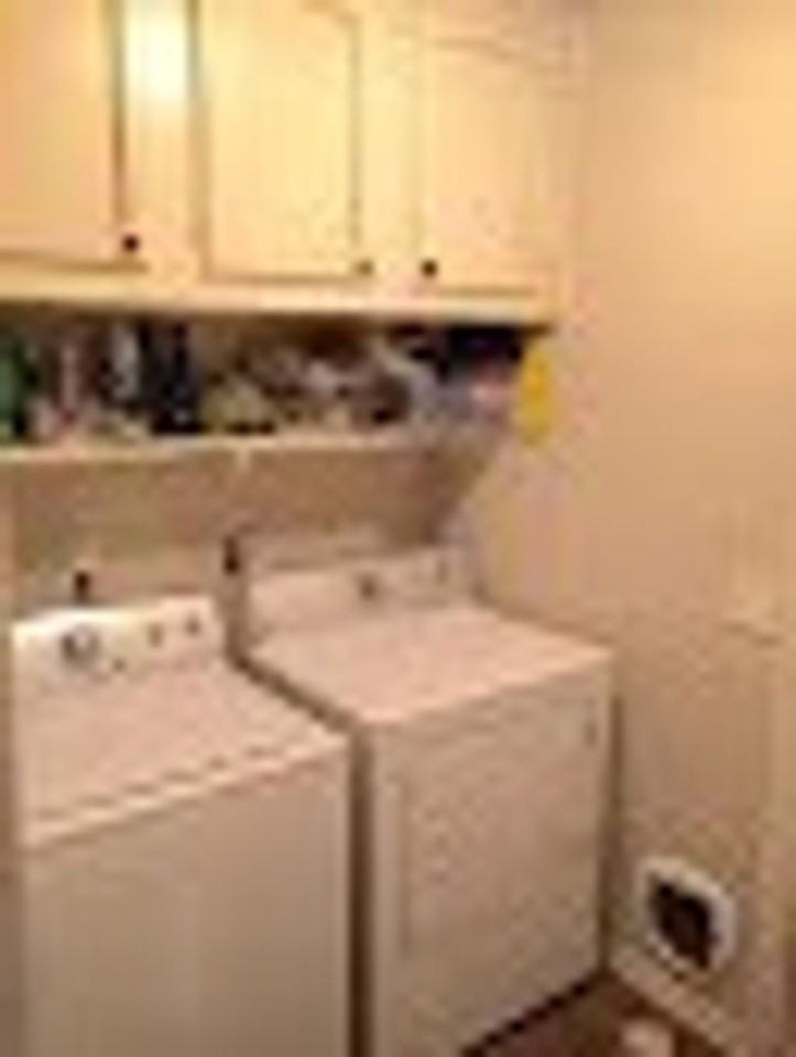 1301 Spriggs Ct - Photo 7 of 10
