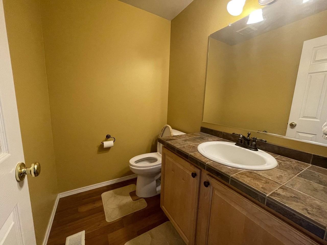 5241 Nw Skycrest Pkwy - Photo 4 of 20