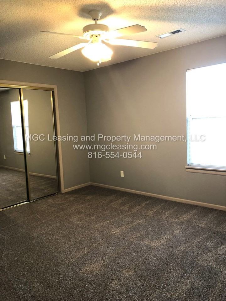918 Garden Dr - Photo 5 of 16