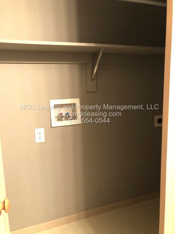 918 Garden Dr - Photo 7 of 16