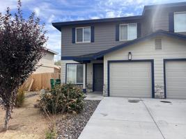 featured image of 815 Starlite Dr