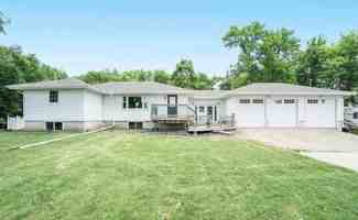 featured image of 27097 S Cliff Ave