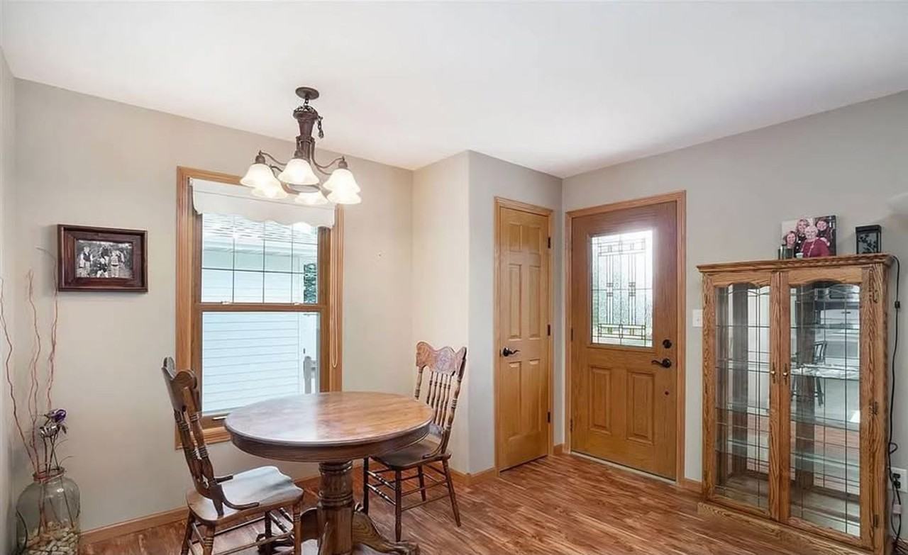 27097 S Cliff Ave - Photo 5 of 23
