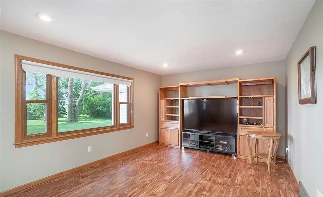 27097 S Cliff Ave - Photo 7 of 23