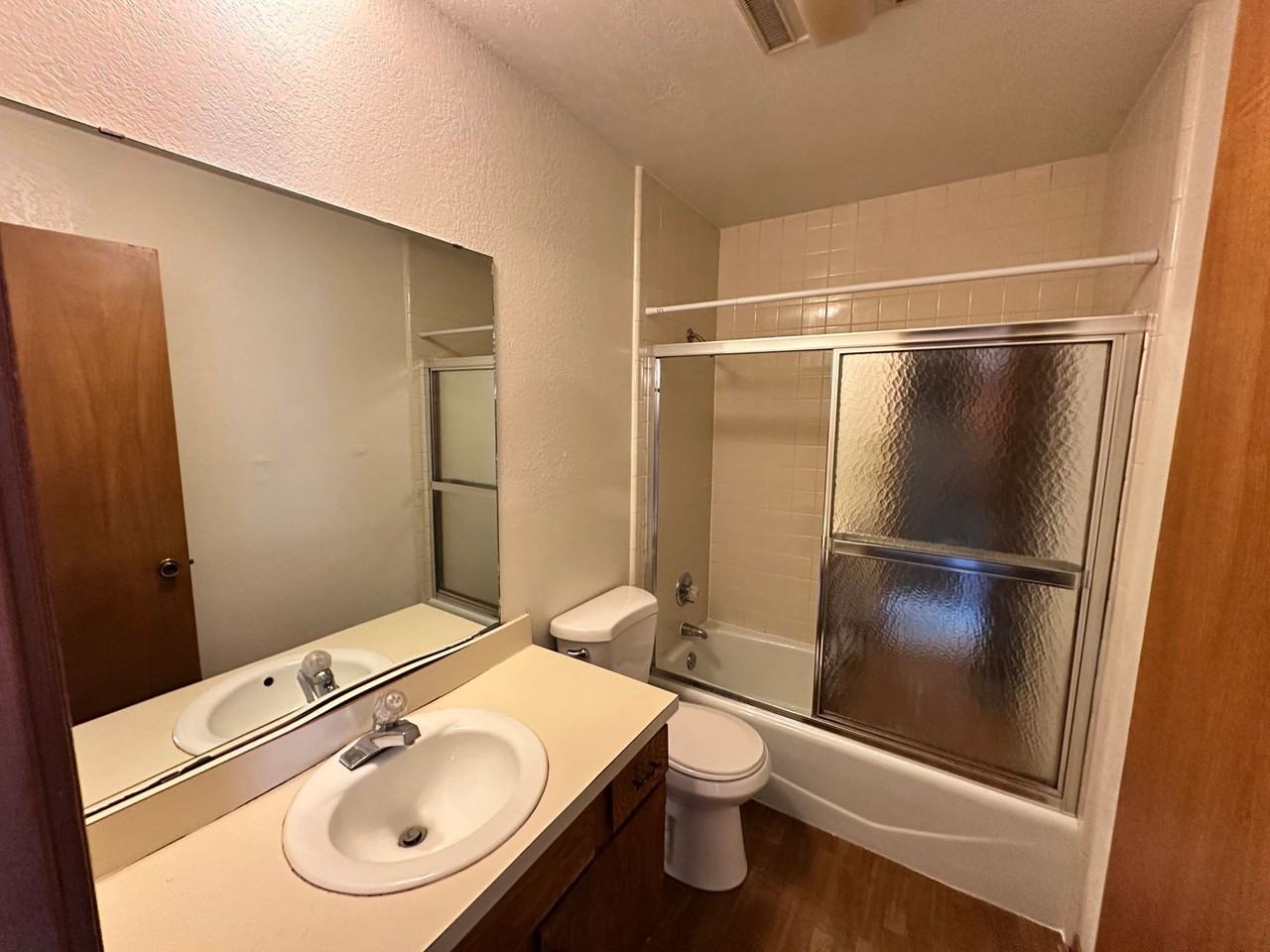408 408 Vicksburg Avenue - 408 Vicksburg - Photo 3 of 12
