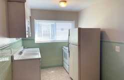 Lowell 510 - Photo 1 of 1