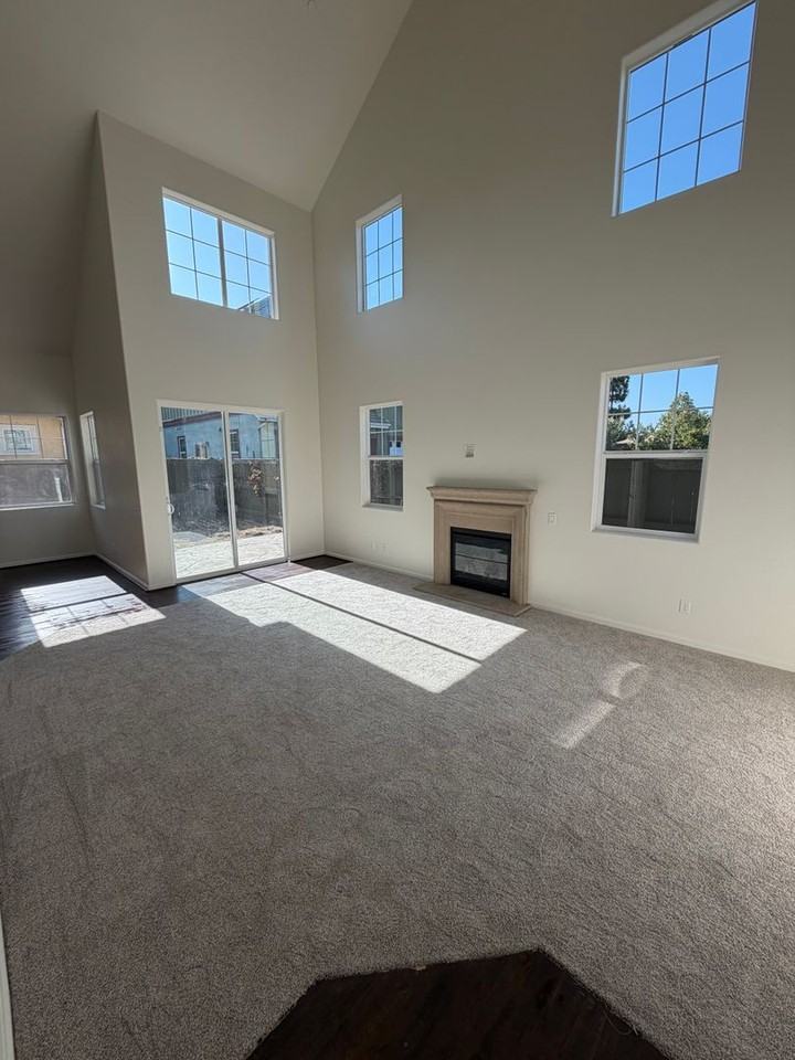 1609 Barolo Pl - Photo 3 of 22