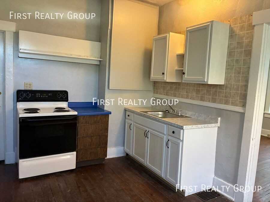 342 Cincinnati Ave - Photo 2 of 14