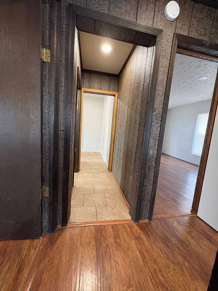 285 Main St #2 - Photo 4 of 21