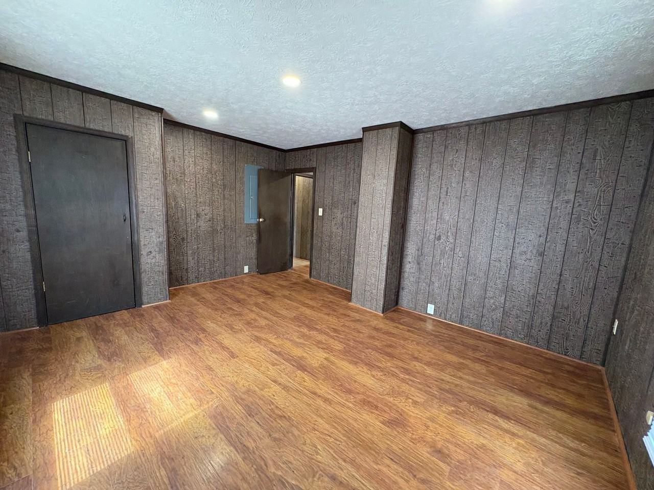285 Main St #2 - Photo 6 of 21
