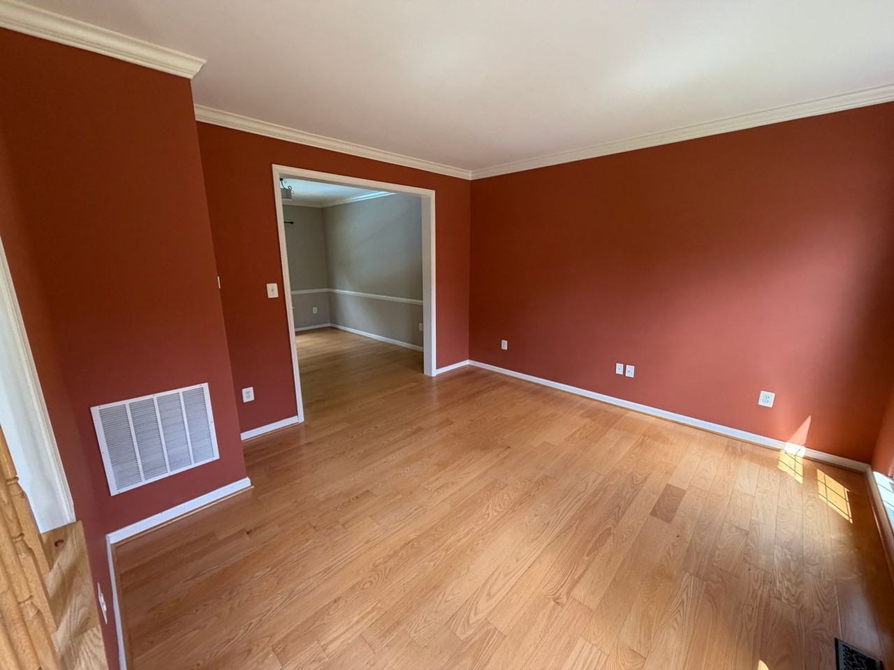 6408 Ivy Spring Rd - Photo 5 of 46