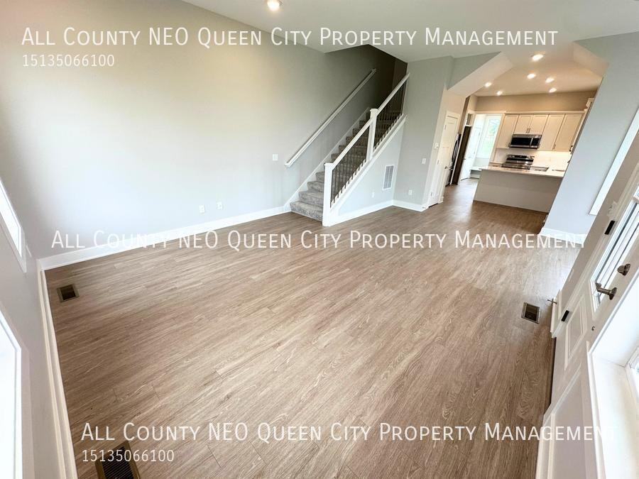 3859 Anderson St #B - Photo 2 of 20