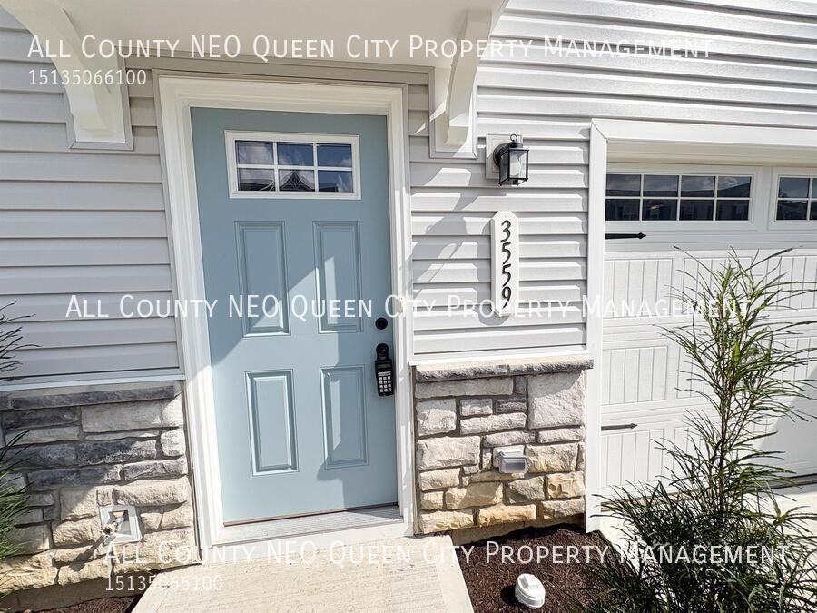 3559 Conifer Cir - Photo 3 of 40