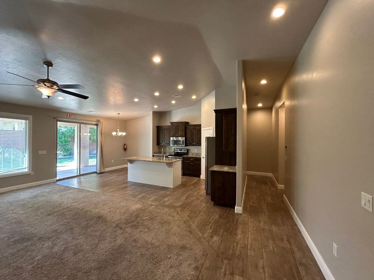 3271 W 2650 S - Photo 6 of 24