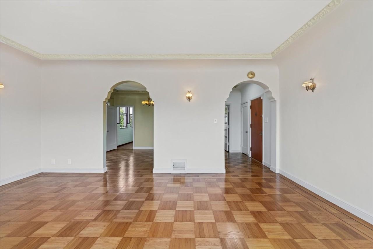 3501 Jennings St - Photo 5 of 44