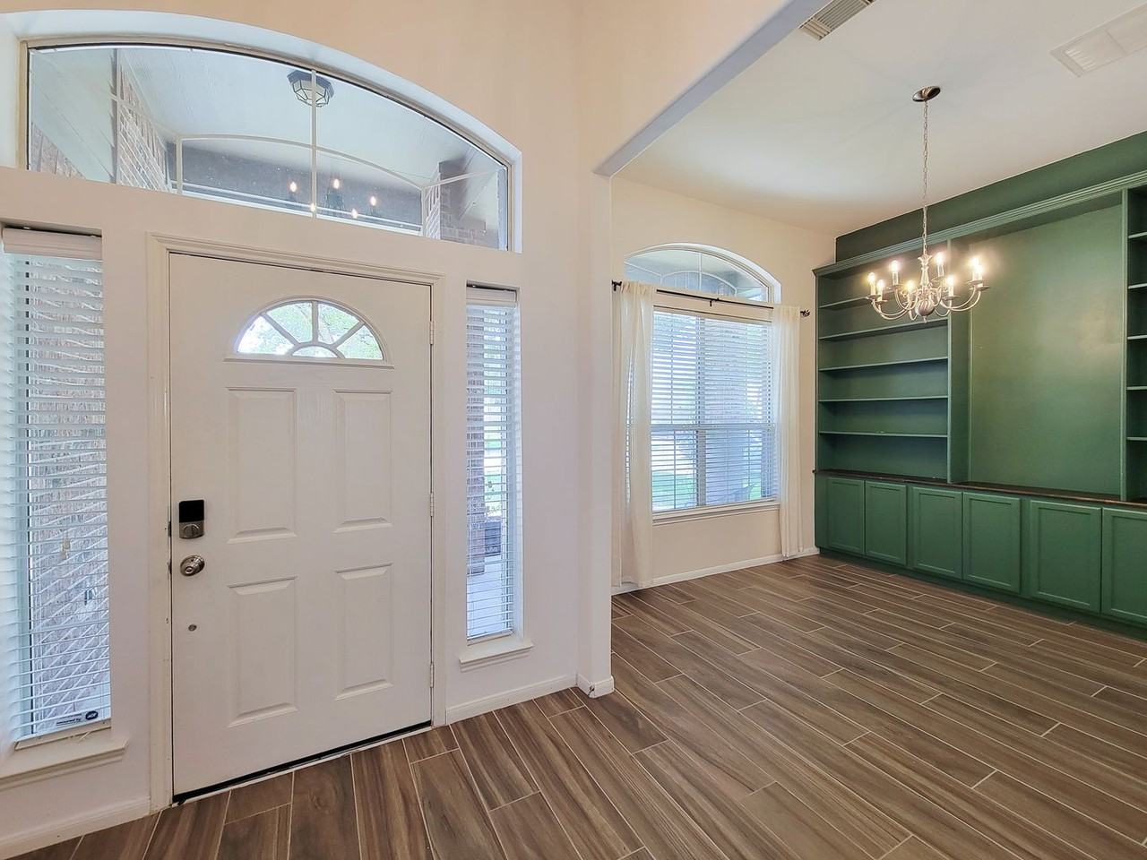 6511 Canyon Mist Ln - Photo 6 of 50