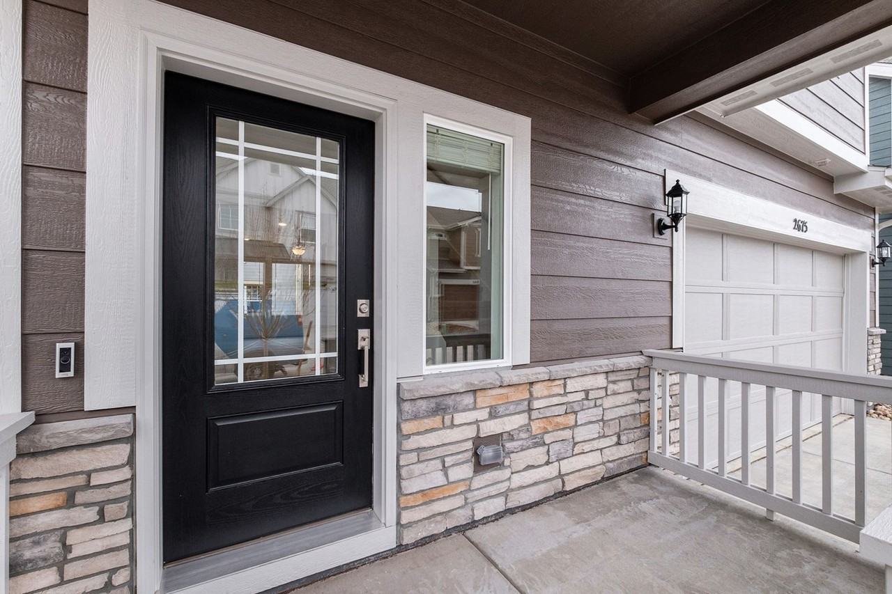 2675 Painted Turtle Ave - Photo 2 of 14