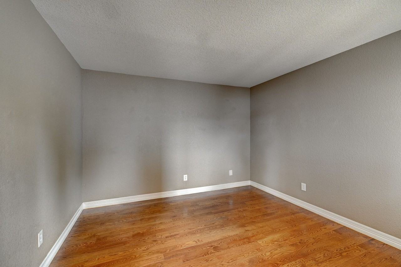 3369 S Tulare Ct - Photo 5 of 50