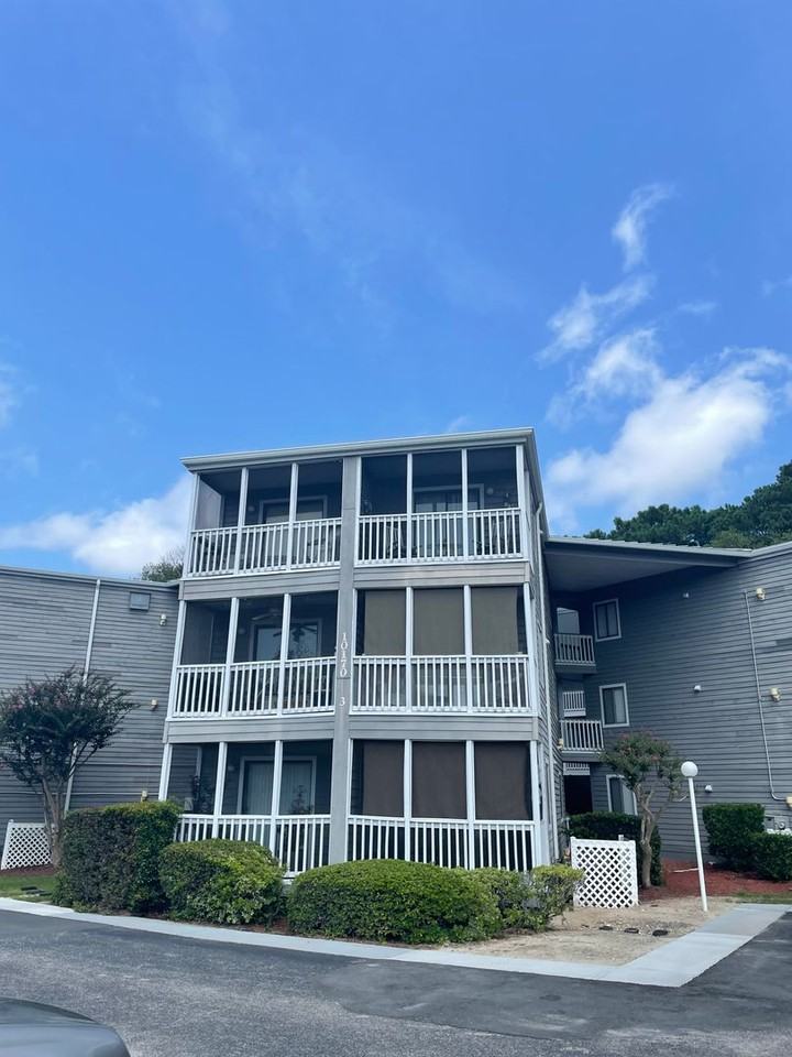10170 Beach Dr Sw - Photo 2 of 47