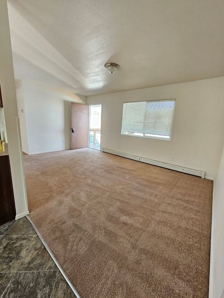 17 University Dr #D - Photo 6 of 7