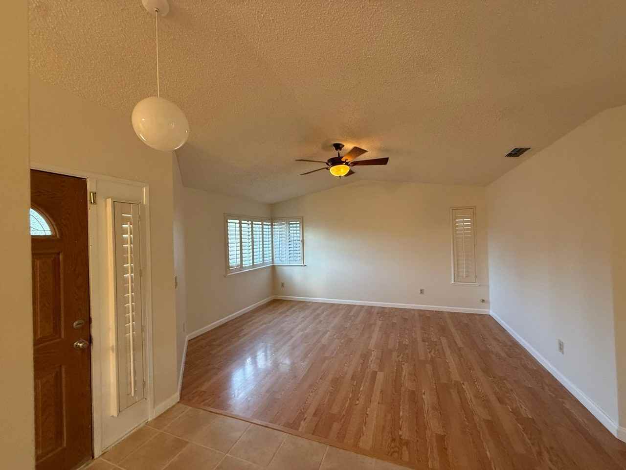 67 Hermes Cir - Photo 2 of 13