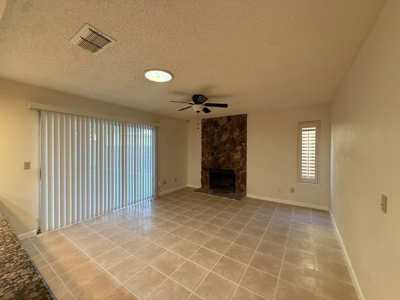 67 Hermes Cir - Photo 6 of 13
