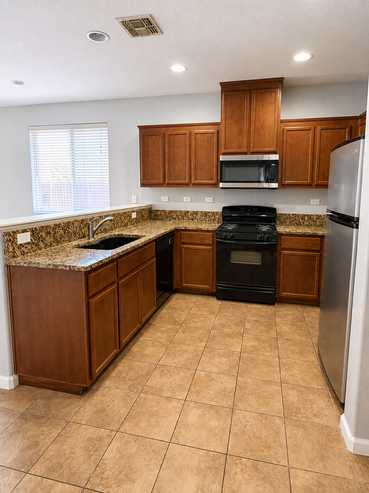 523 Beckman Way - Photo 3 of 16