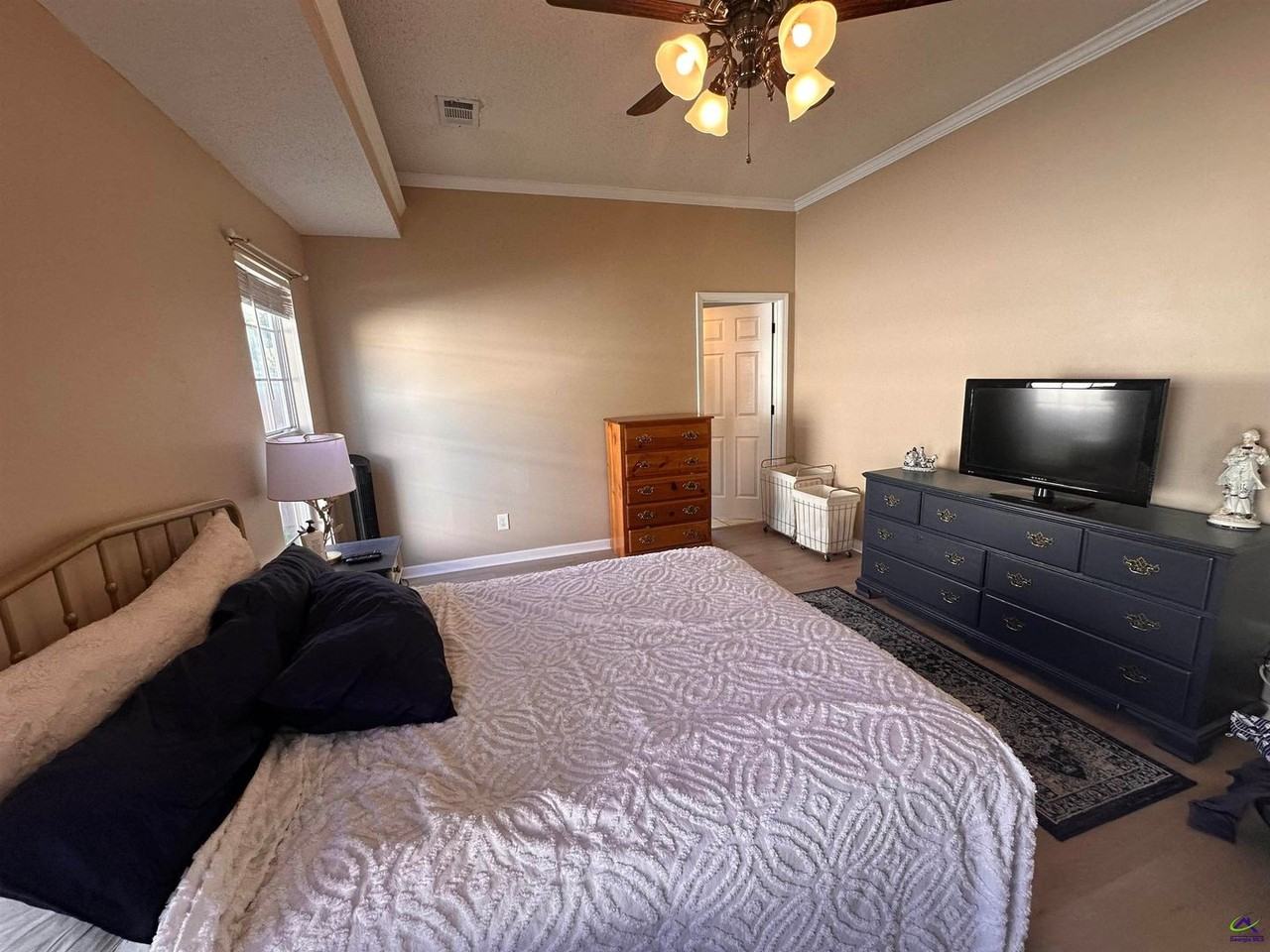 107 Cottage Ct - Photo 7 of 14