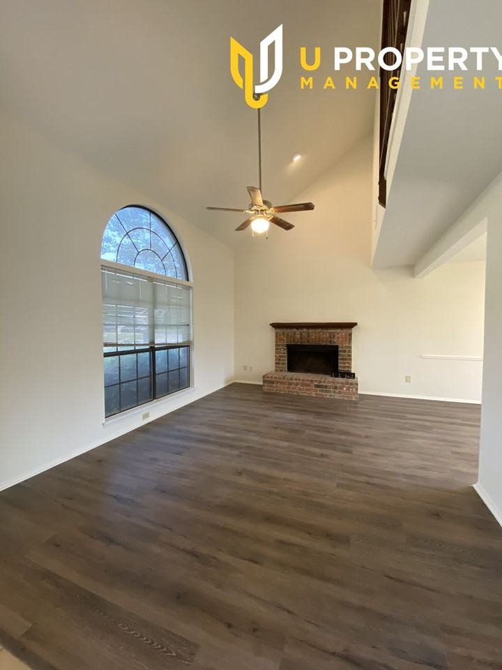 6705 Vero Dr - Photo 4 of 16