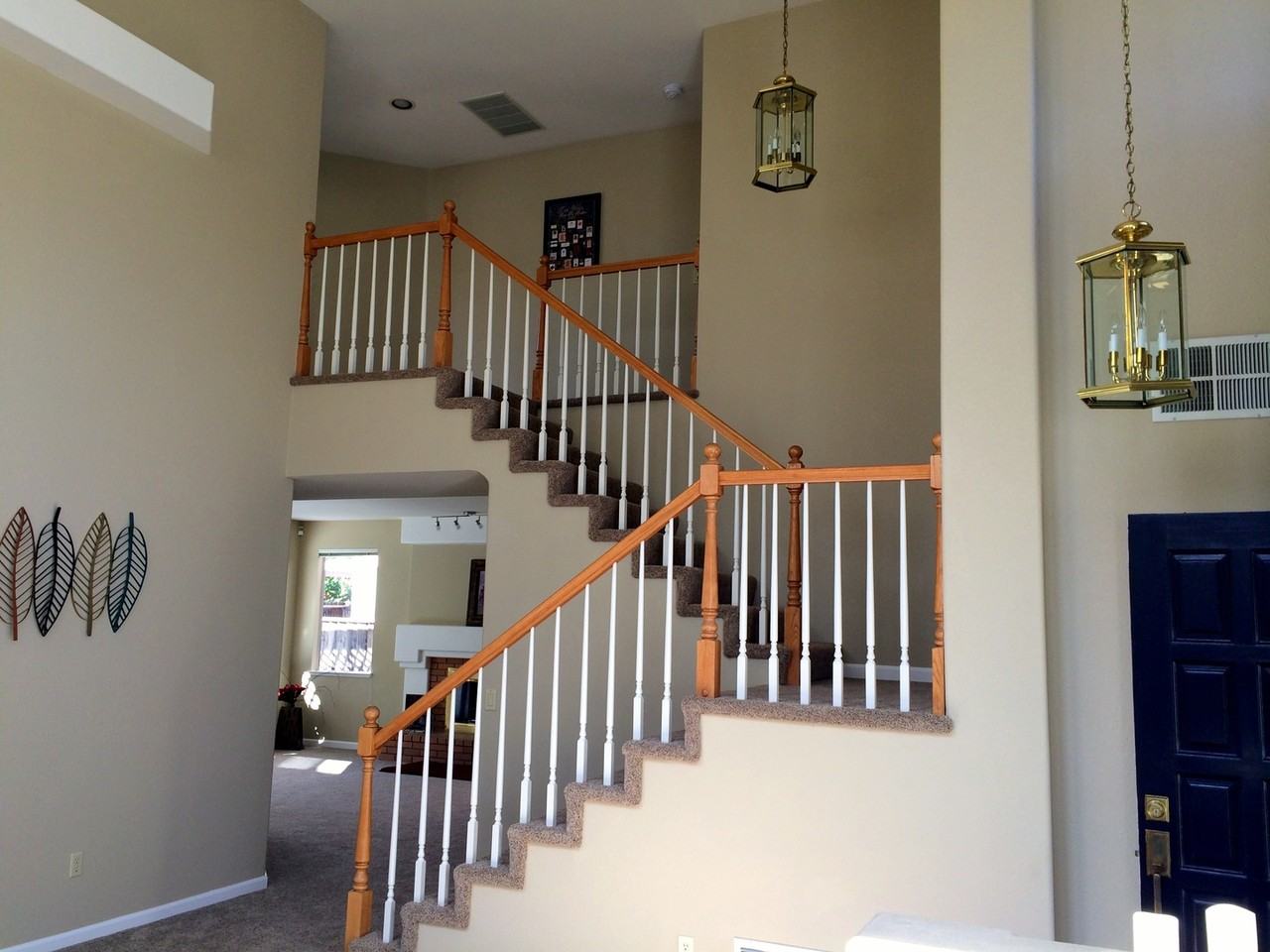 2516 Yorkshire Dr - Photo 2 of 12