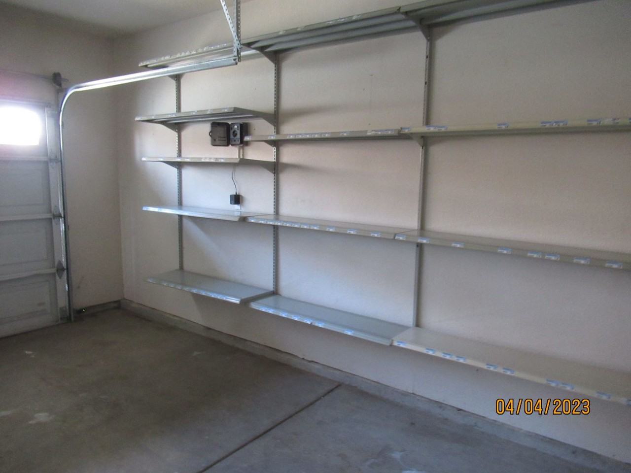4570 Stillson St - Photo 7 of 11