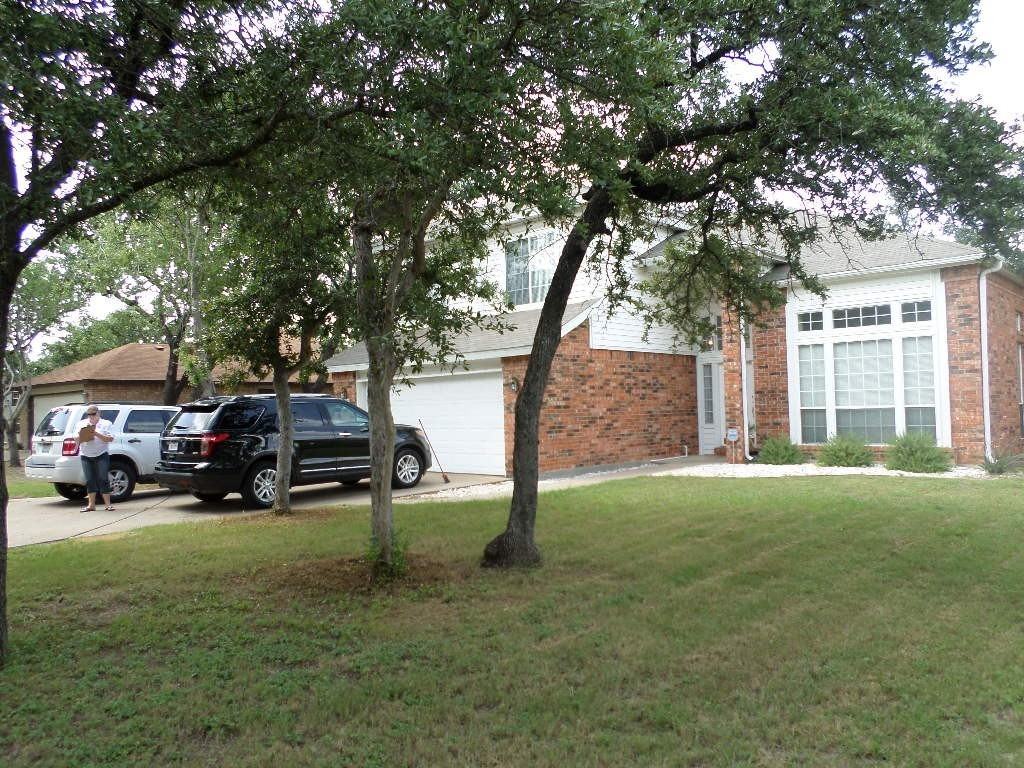 2207 Cheyenne Trl - Photo 6 of 27