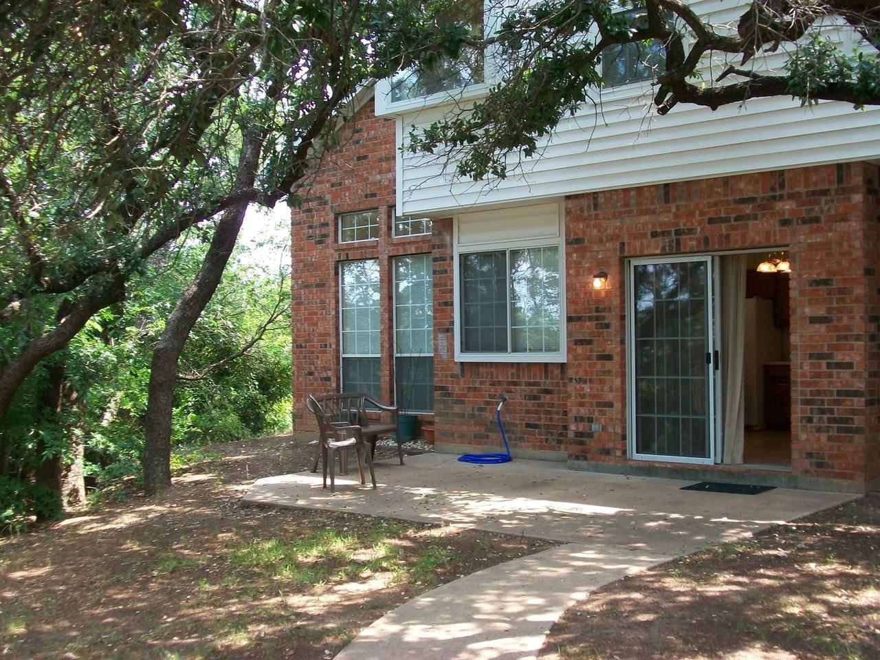 2207 Cheyenne Trl - Photo 3 of 27