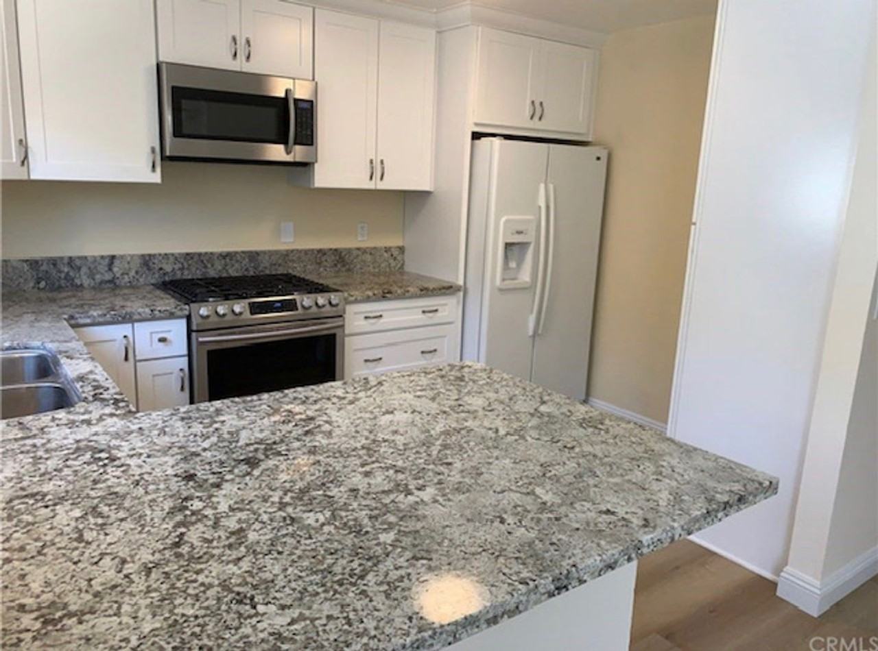 2336 Minuteman Way - Photo 4 of 23