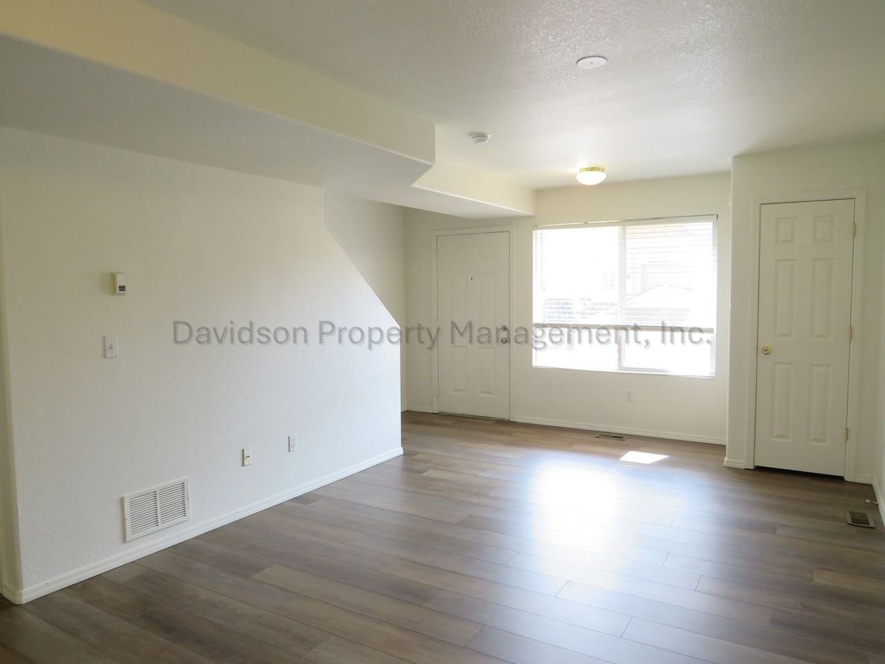 7860 Antelope Valley Pt - Photo 3 of 14